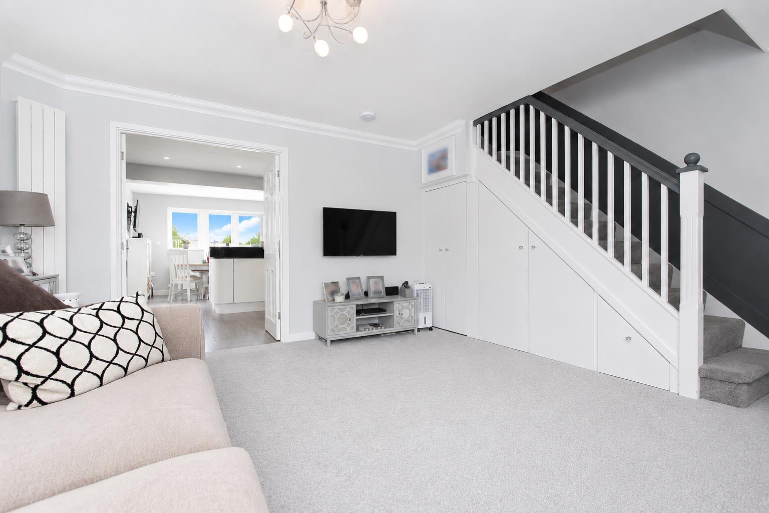 3 bed property in Amberwood Close, Wallington